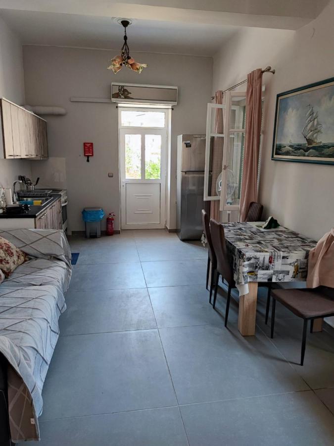 Ευχάριστο Σπίτι Στο Κέντρο Της Πόλης Του Ναυπλίου. Apartment Nauplion Exterior foto